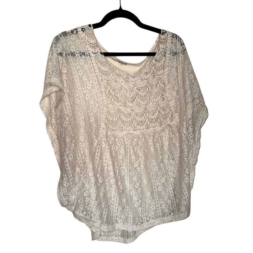 🔴 Off-White Ivory Lace Blouse